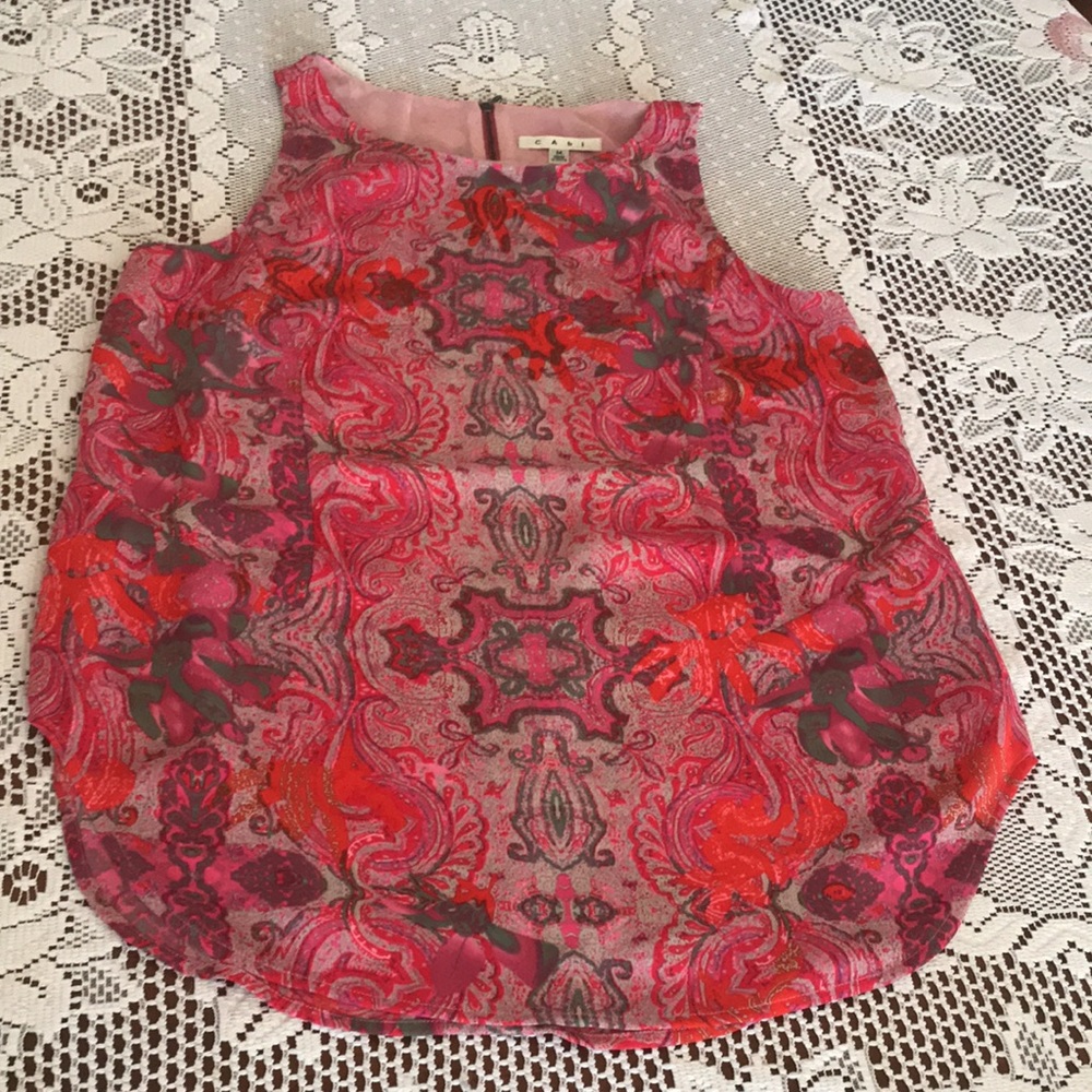 Cabi medium paisley sleeveless lined top